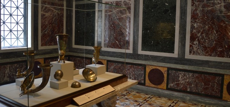 Armchair Traveler ~ Virtual Sites ~ Worldwide&nbsp;Museums